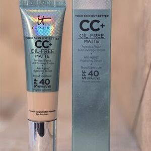 IT Cosmetics CC+ Oil-Free Matte Foundation - Color- Fair